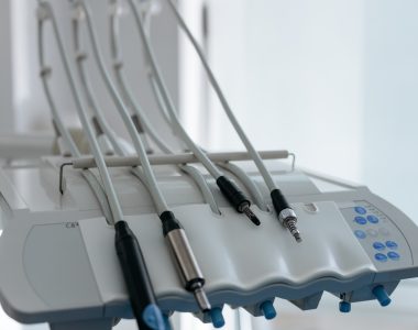 2023 Guide: Latest in Dental Equipment & Materials